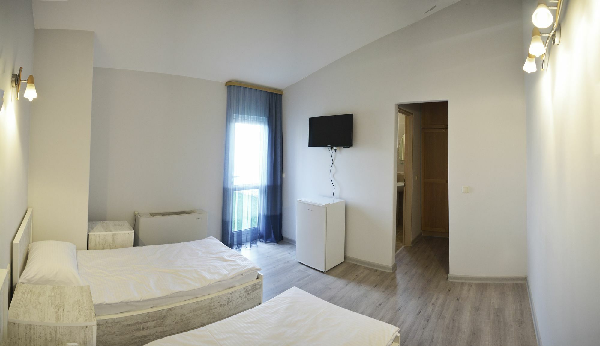 The Rooms Hostel Erévan Extérieur photo